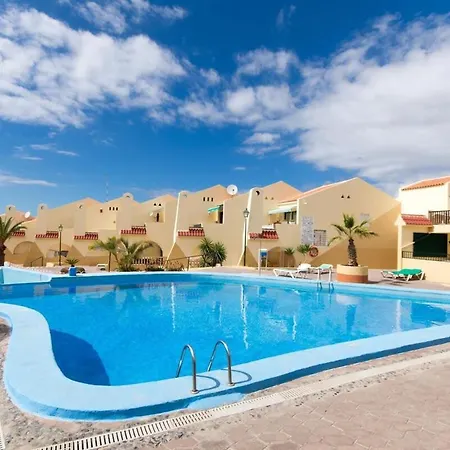 Mare 68 - Two Bed * Costa Adeje (Tenerife)