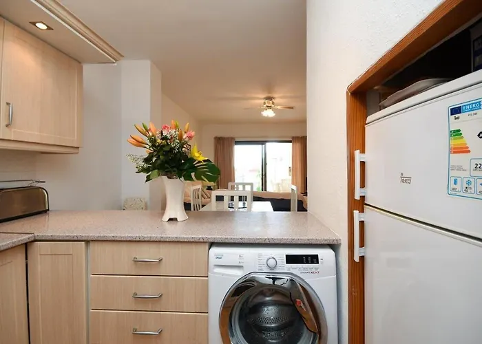 Daire Mare 68 - Two Bed Costa Adeje